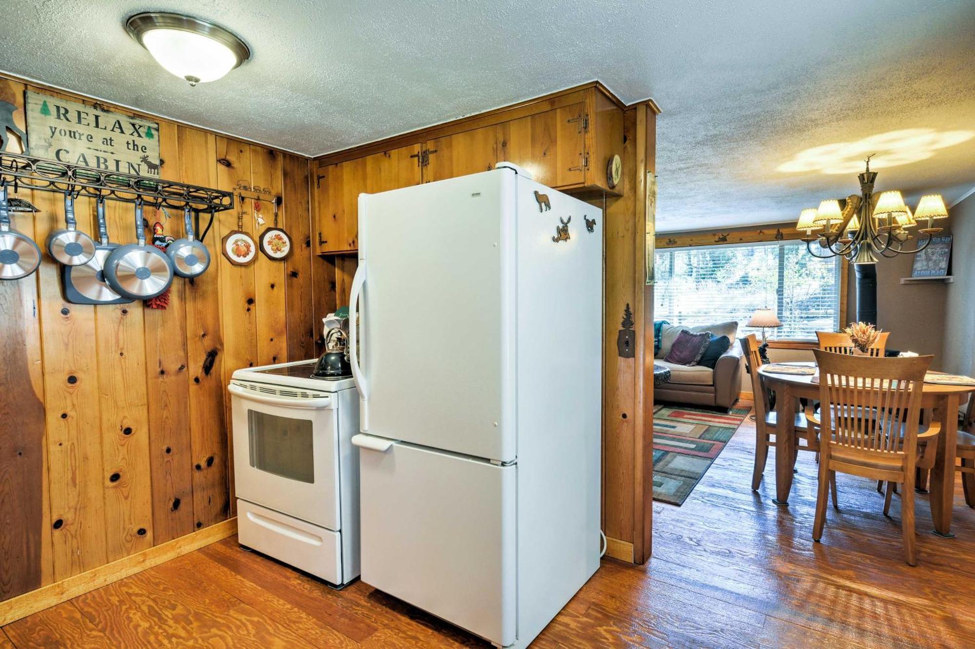 הוילה Cozy Cabin With Ac And Deck, 5 Mi To Downtown פרסקוט מראה חיצוני תמונה